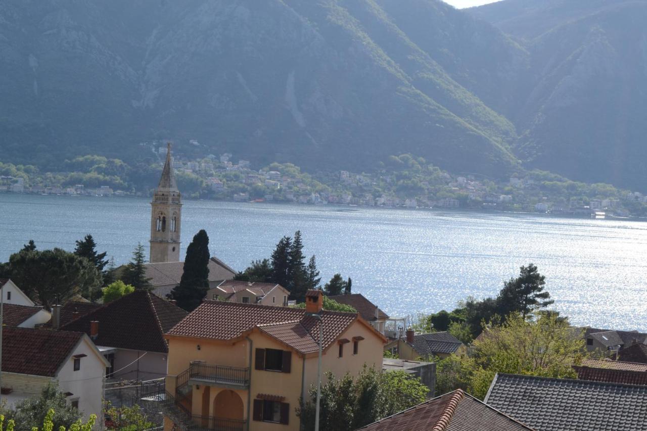 Apartments Dobrisa Kotor Eksteriør billede