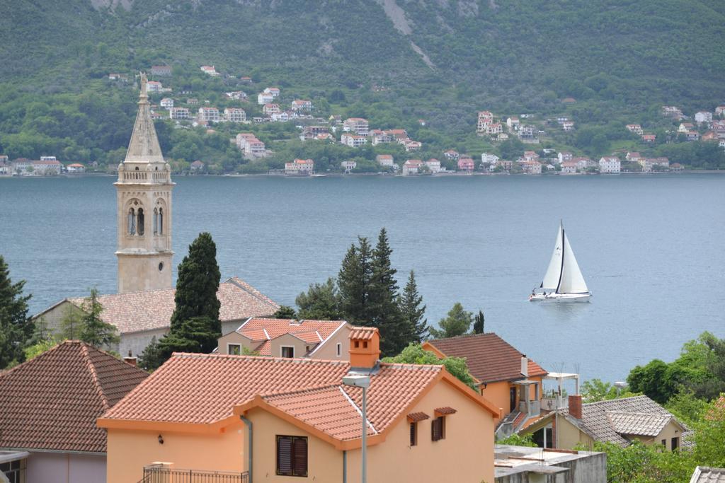 Apartments Dobrisa Kotor Eksteriør billede