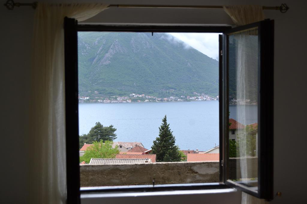 Apartments Dobrisa Kotor Eksteriør billede